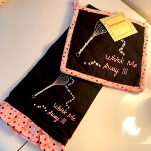 Fancy kitchen towel and potholder set.Embroidery/ stones with design. NWTAGS